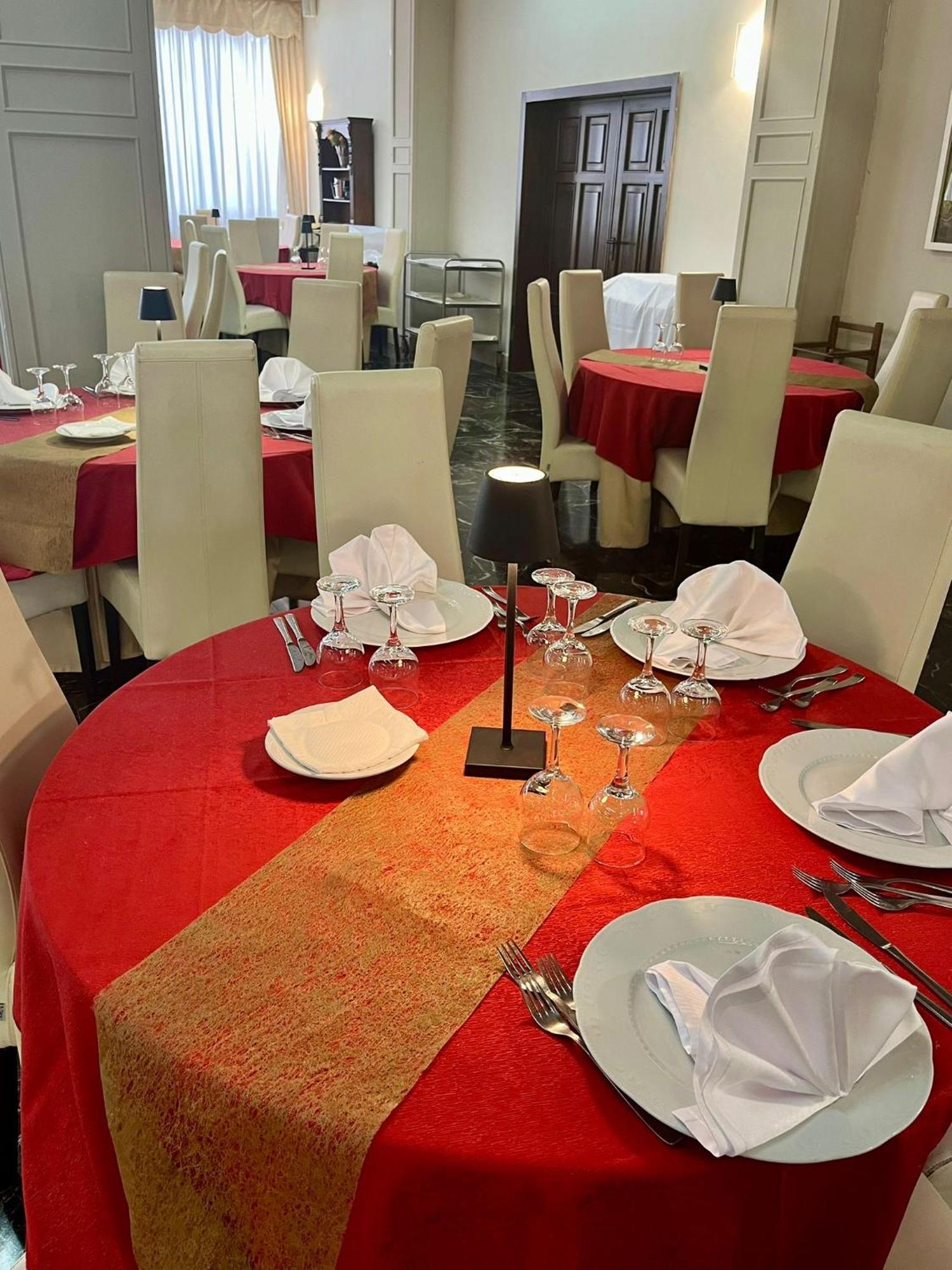 Pisani Hotel San Nicola La Strada Kültér fotó