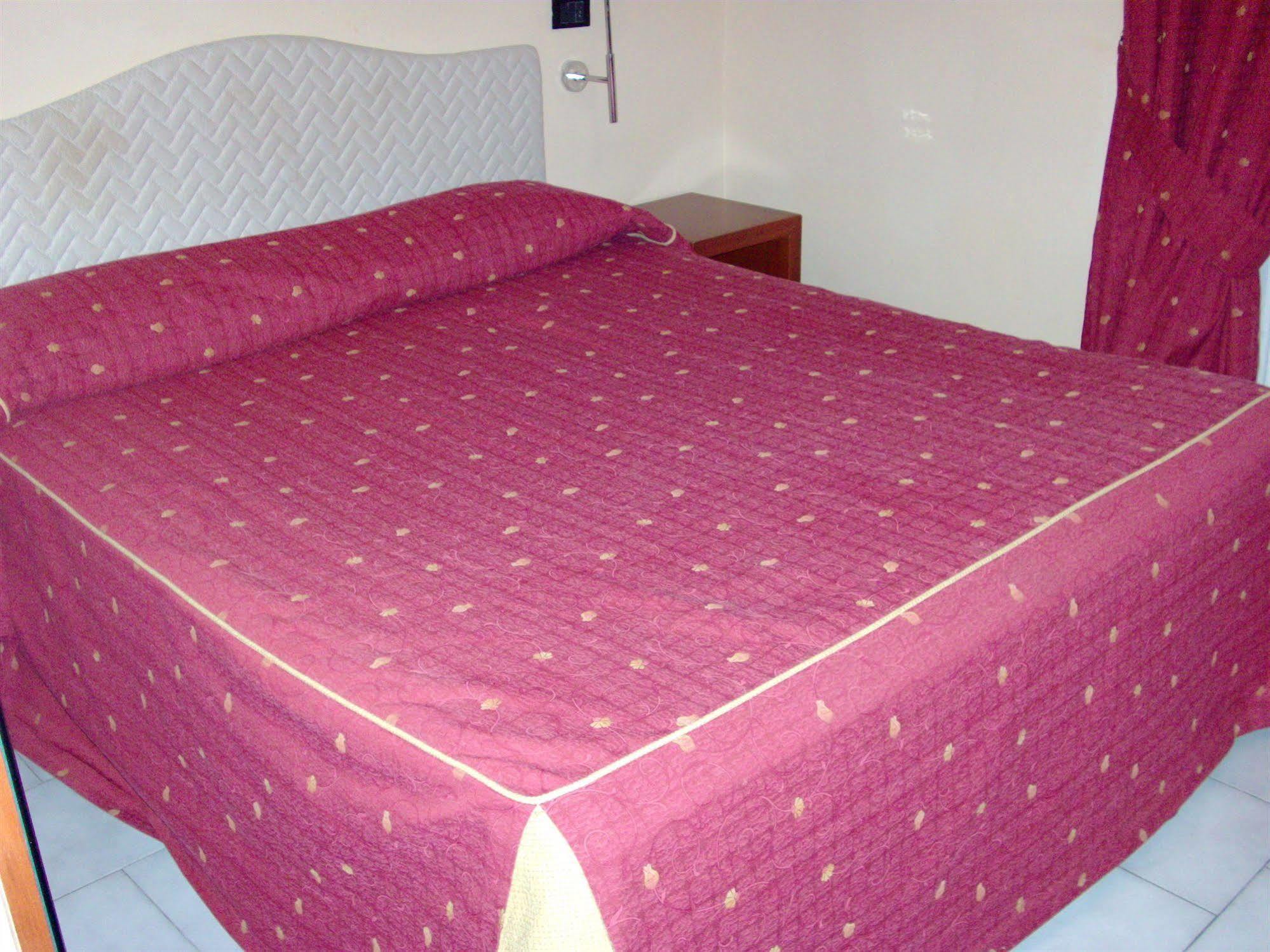 Pisani Hotel San Nicola La Strada Kültér fotó
